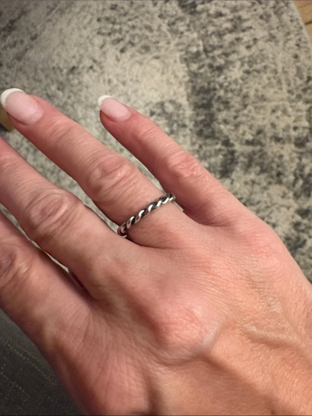 Preowned Pandora Ring Size 6